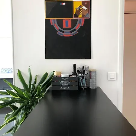 Апартаменты Studio Aux Portes De Paris *