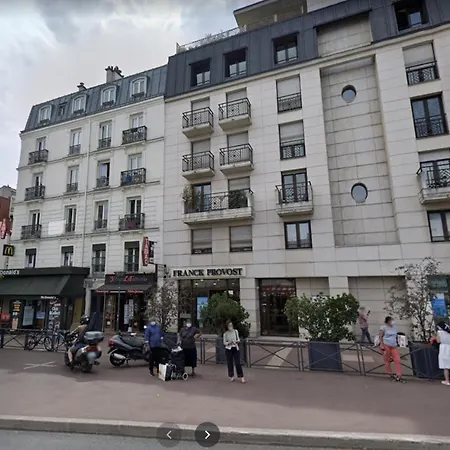 Studio Aux Portes De Paris * Исси-ле-Мулино